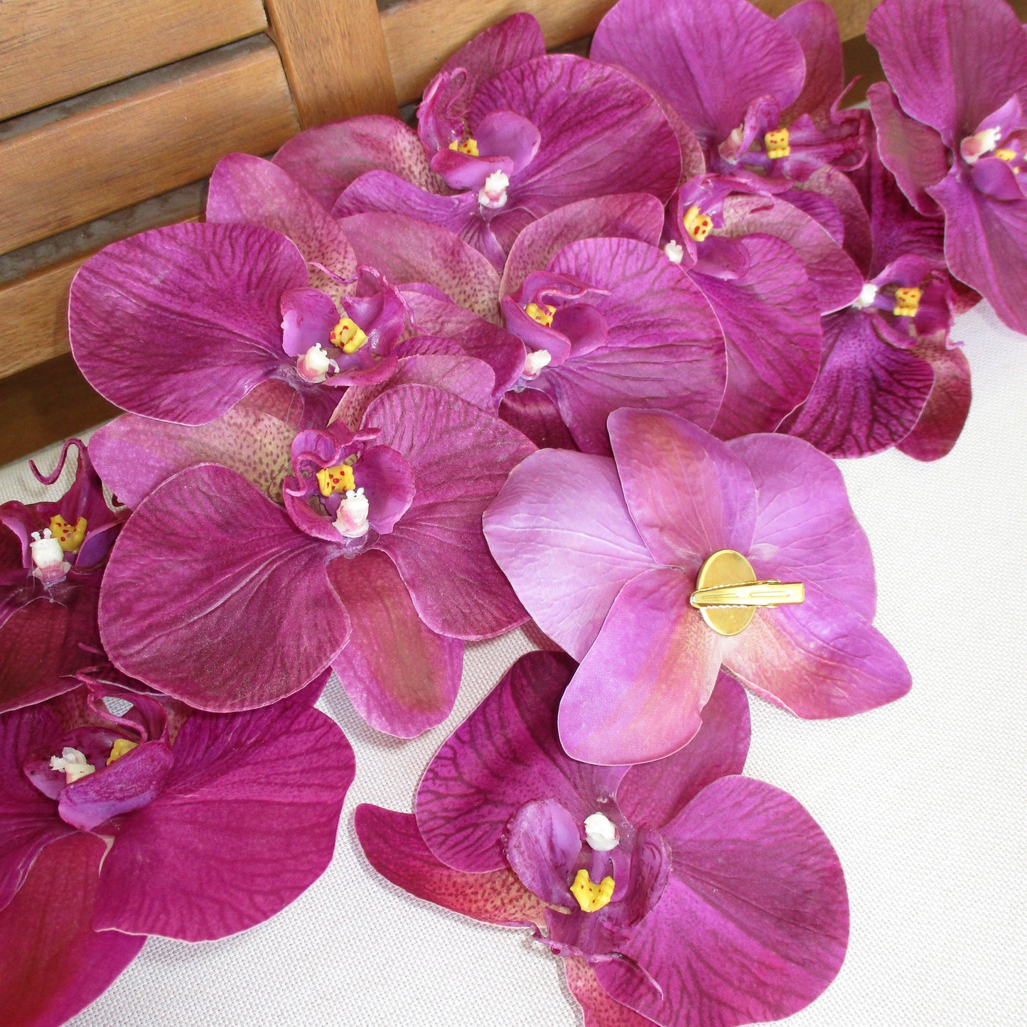 Orchid Clip in Magenta